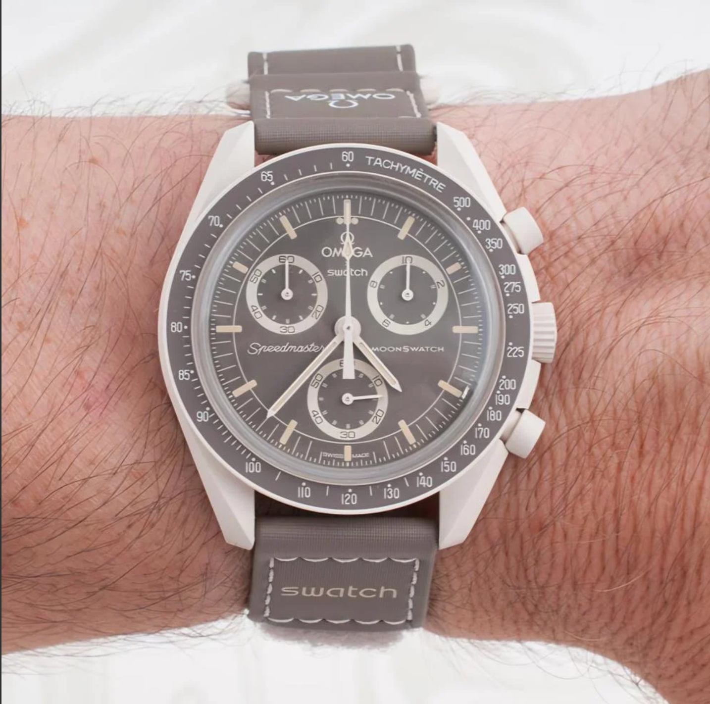 VELTOR Mission to Saturn – The Golden Orbit